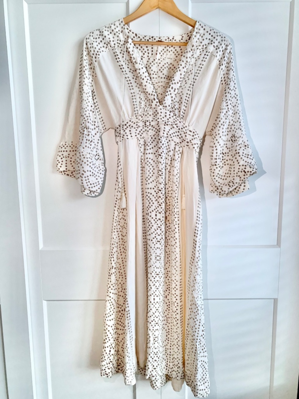 Free People Modern Kimono Pearl Combo Ivory Lace Up Tassel  Maxi Dress  Size 2 - Picture 3 of 15